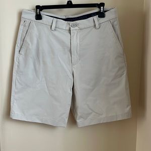 Vineyard Vines, On-The-Go Shorts, golf, stone color (light tan)